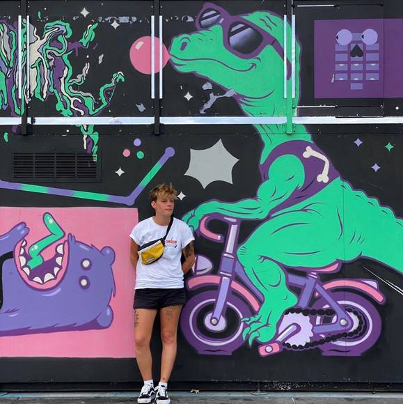 Meet your Posher, Foxtine-coyote - Picture 1 of 1